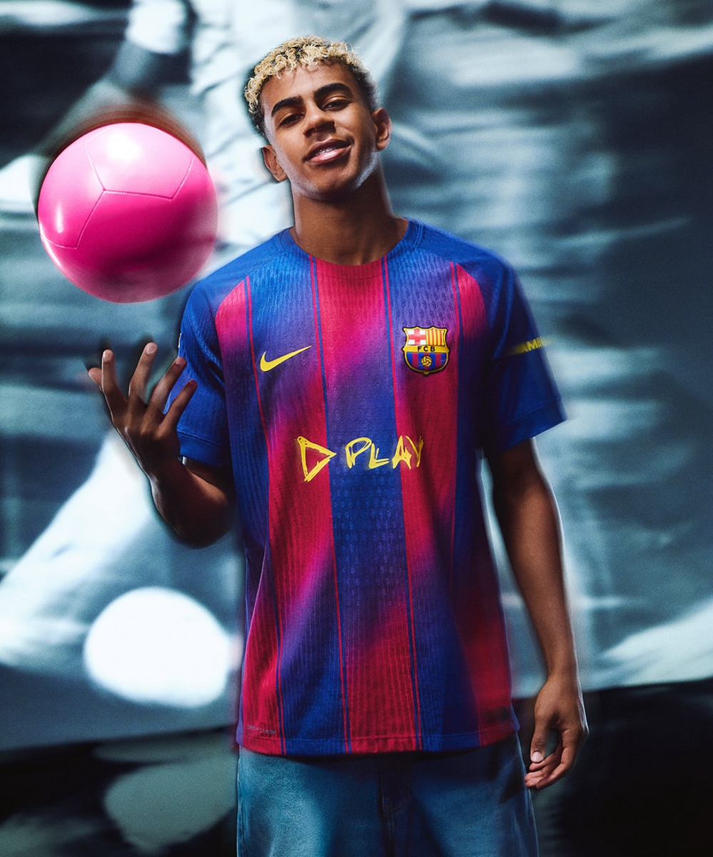 Barcelona Special Limited 2025/26 El Clásico Jersey (PLAY) | Free USA Sh... - $83.00