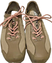 TEVA 6003 Womens Size 8.5Taupe Canvas Lace up Flat Shoes Pink Laces - £12.83 GBP
