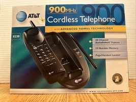 Vintage AT&amp;T 8220 Digital 900 Mhz Cordless Telephone Black - £18.67 GBP