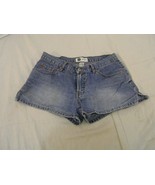 ARIZONA JEAN CO WOMEN&#39;S Hipster Medium Wash 100% Cotton SHORTS SIZE 9 11... - $25.97 CAD