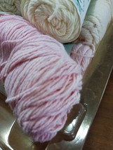 12 Skeins Yarn Lot Sugar n Cream Craft Cotton Cream Mixed 12 Baby Clothes Vtg - £37.36 GBP