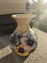 Vintage Moorcroft. Vase colorful Pansies  Original label - £142.56 GBP