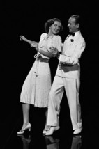 Fred Astaire and Eleanor Powell in Broadway Melody of 1940 dancing full length 1 - $23.99