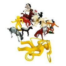 Vtg Lot 13 Plastic Cowboy Indian Horse Figures Midcentury Toys Western Boomers - £10.62 GBP