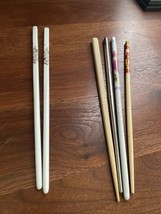 1 Set  Of Vintage Chopsticks Porcelain Plus 4 Odds &amp; Ends Lacquer Woos Plastic - £4.70 GBP