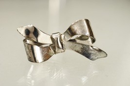 Vintage Estate Jewelry 925 Sterling Silver Ribbon Bow Brooch Pin 1.75&quot; - $368.88 MXN