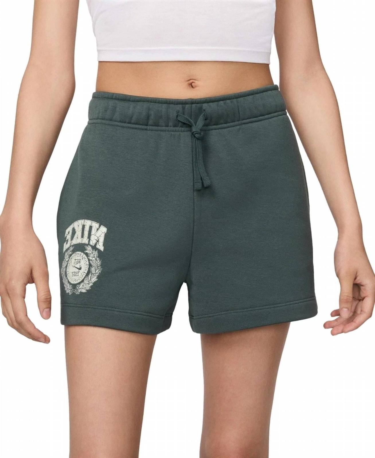 Nike Women&#39;s Regular Fit Sweat Shorts Size XL - $50.49
