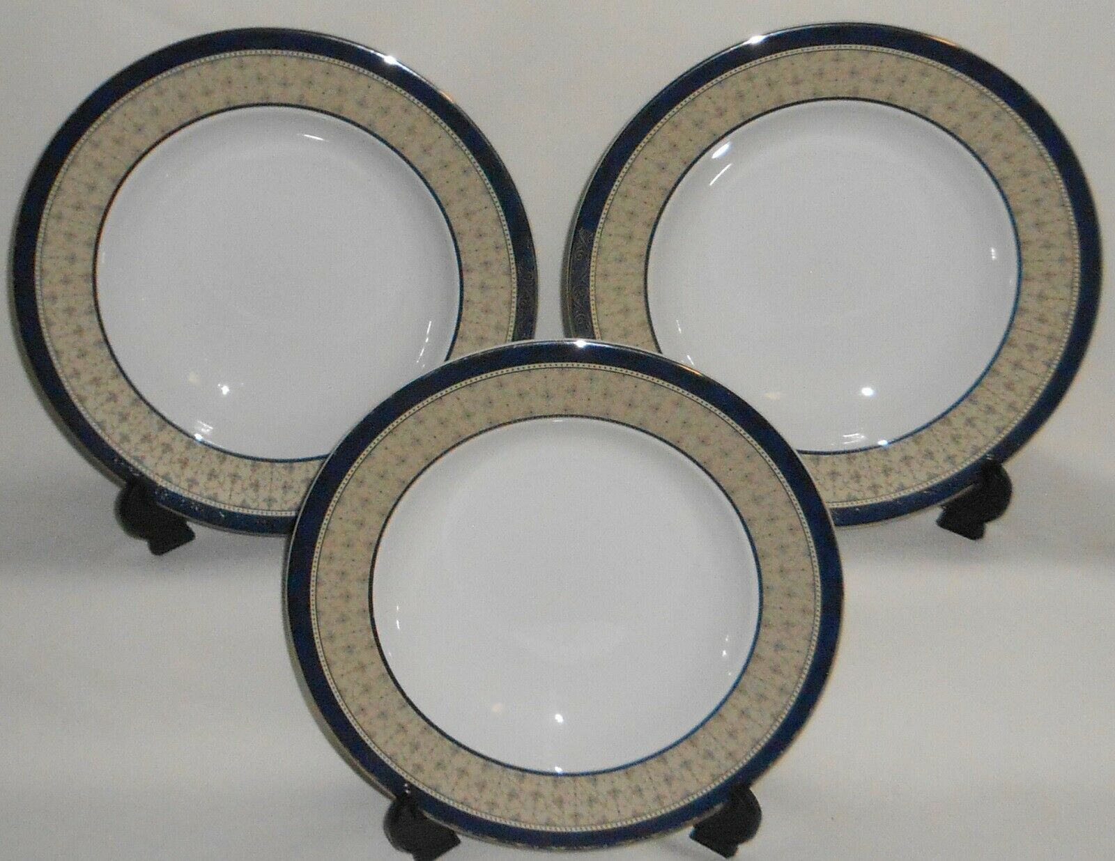 Set (3) Mikasa Fine China DELACOURT PATTERN Rimmed Soup Bowls - $18.21
