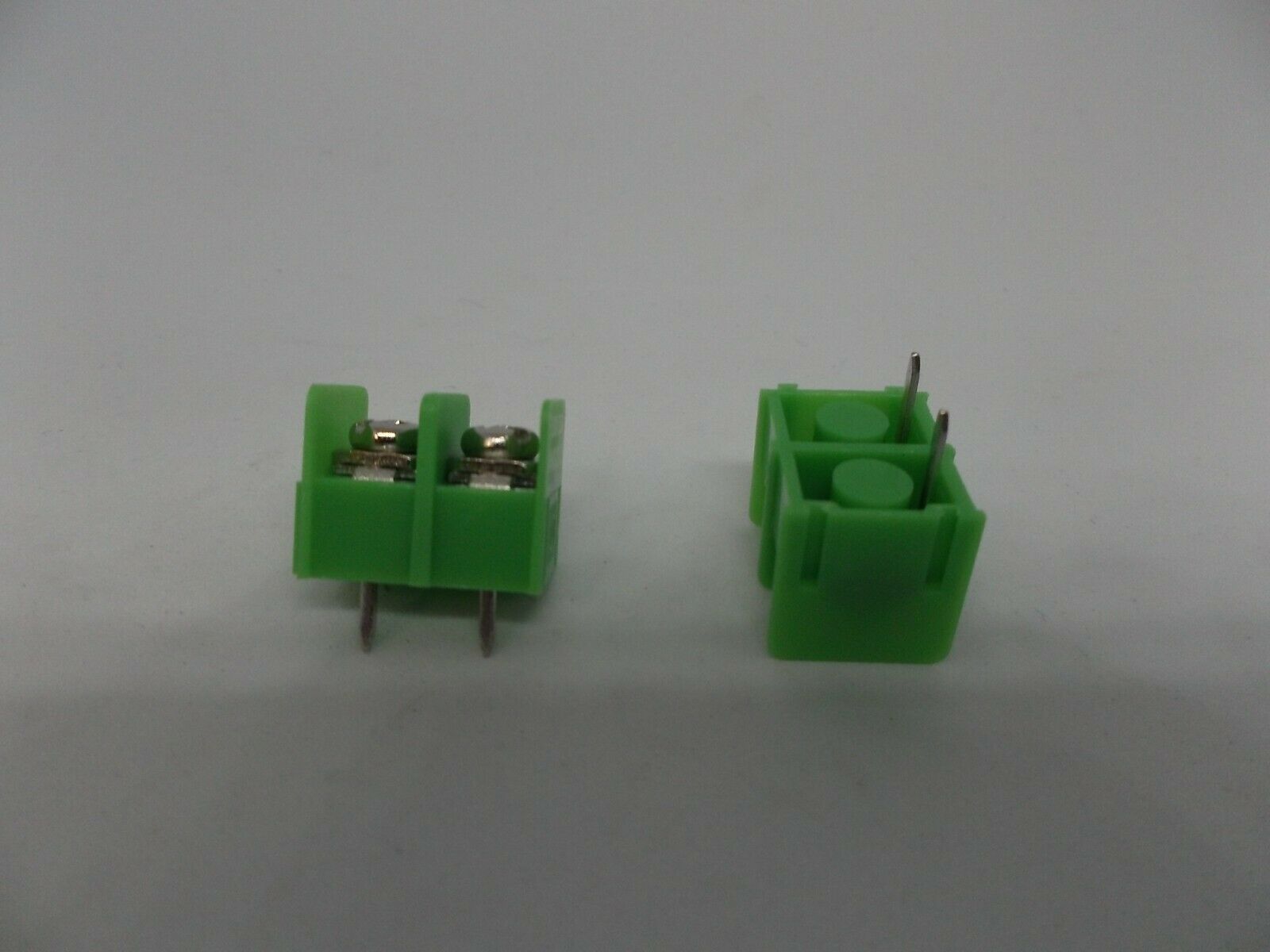 2 Pcs Pack KF7.62-2P Screws Cable Wire Terminal Block Connector Port Jack 2 Pins Item image 4