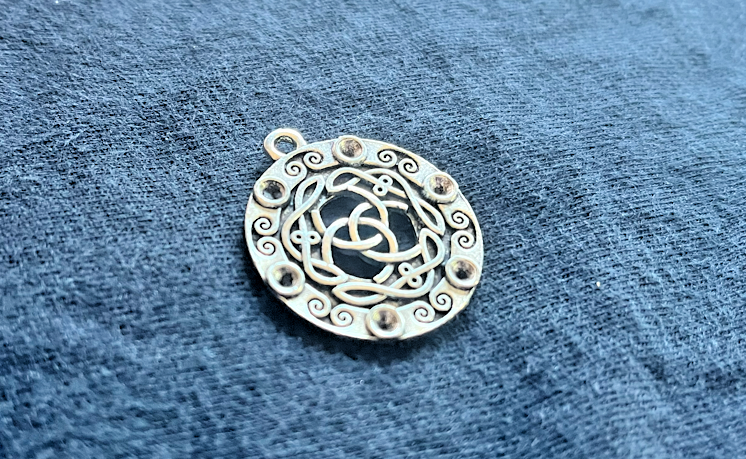 Full-size item image