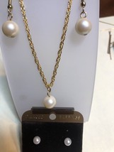 Vintage 3 Set 1980s Necklace &amp; Two Sets Of Earrings In Photo Synthetic￼￼￼ Pearls - £9.49 GBP