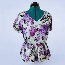 White House Black Market Purple Lilac Short Sleeve Blouse - Size Small - $24.75