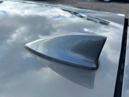 Roof Mounted Shark Fin Antenna For Radio 2017 18 19 20 21 Honda Civic Hatchback - £126.89 GBP