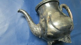 VINTAGE WR ROGERS COFFEE POT SILVERPLATE QUADRUPLE PLATED  - £31.53 GBP