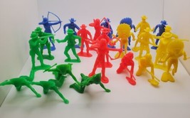 Hard Bright Plastic Cowboys &amp; Indians Western 24 Figures 3&quot; Unbranded Vi... - $29.50