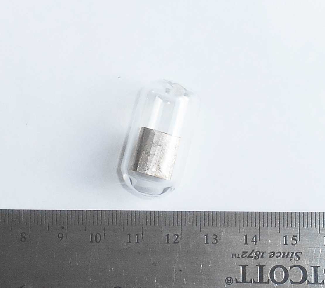 	Uranium metal Depleted Uranium  99.9% pure   DU   10.48 grams - $125.00