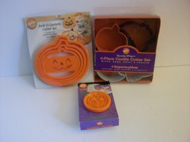Vintage Wilton Halloween Shapes Cookie Cutters and Stamp, Spooky Shapes, Pumpkin - £12.02 GBP