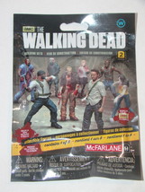 Mc Farlane - Series 2 - The Walking Dead - Collectible Figure - Blind Bag (New) - £14.43 GBP