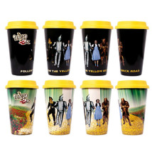 Wizard of Oz Follow Yellow Brick Road Heat ChangeKeep Cup - $570.50 MXN