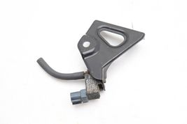 00-02 TOYOTA CELICA VACUUM SWITCH VALVE E2313 image 5