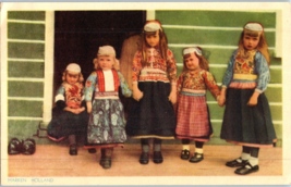 Children In Costume Marken Holland Postcard - £7.08 GBP