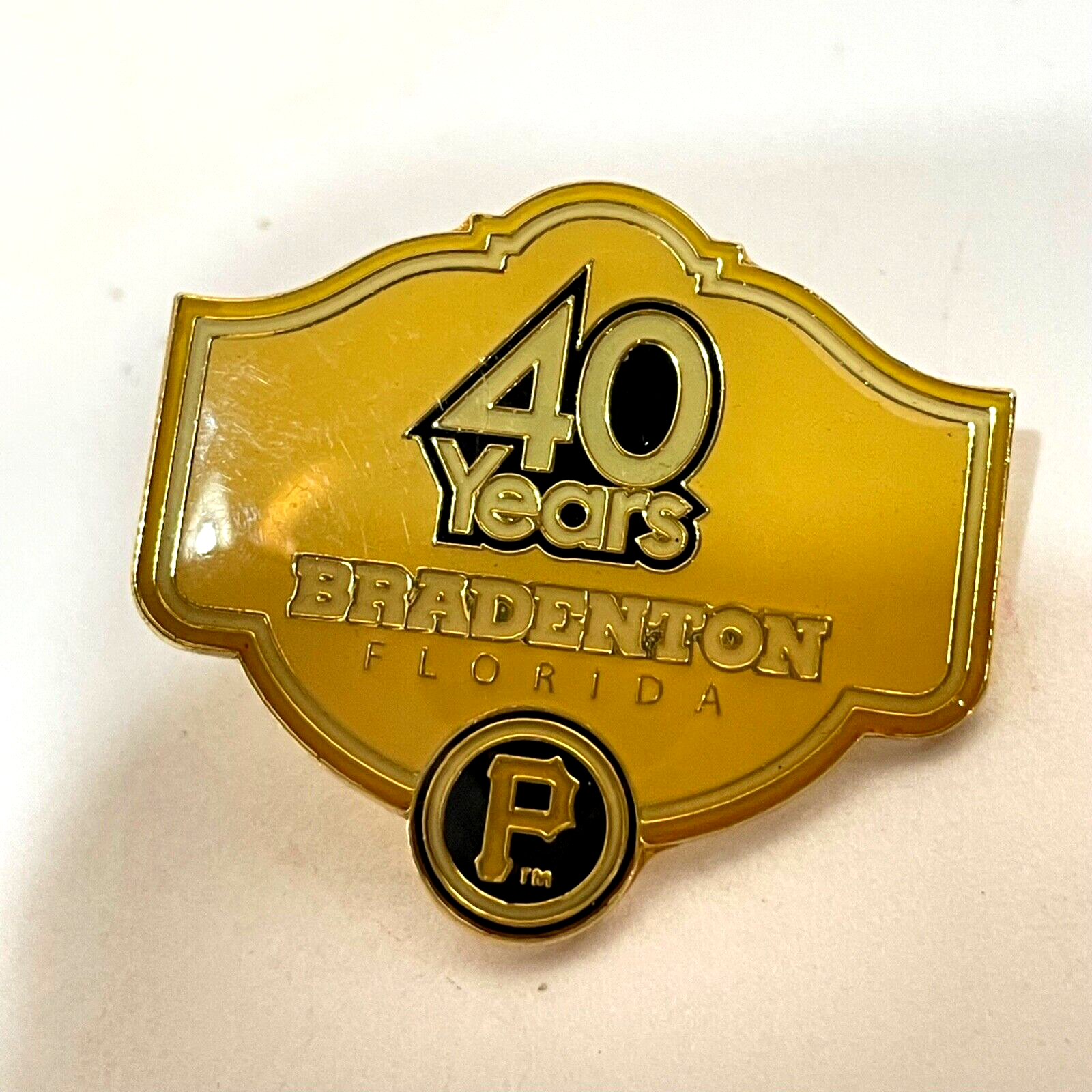MLB Pittsburg Pirates 40 Years Florida Bradenton Vintage Tack Lapel Pin 1.25 in - £9.86 GBP
