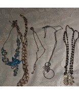 Vintage Costume Jewelry Mixed Lot Of 5 Necklaces  Gold/Silver Tone Estate - $19.98