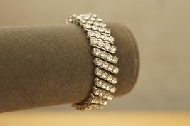 Vintage Costume Jewelry Expansion Clear Rhinestone Prom 1950s Metal Bracelet - £16.73 GBP