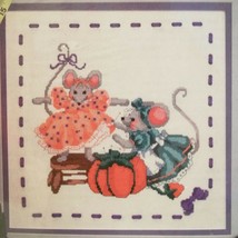 NOS Counted Cross Stitch KIT New Dress 5317 Seamstress Mice Color Graph  - £23.36 GBP