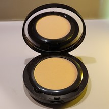 Laura Mercier Smooth Finish Foundation Powder 4N1•12, 9.2g - $647.14 MXN