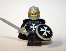 Knight Teutonic Order Black Soldier Building Minifigure Bricks US - £7.18 GBP