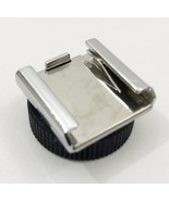DLC Accessory Flash Shoe Adapter - $175.81 MXN
