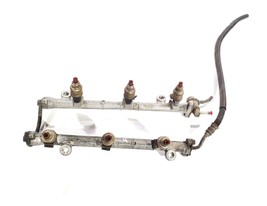 1997 1999 Mitsubishi 3000GT SOHC Base OEM Fuel Rail With Injectors  - $185.63