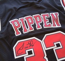 Scottie Pippen Signed Autographed - COA - $320.00