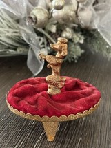 Vintage Red Velvet Pin Cushion Gold Tone Poodle &amp; Base Great Sewing Collectible - £8.38 GBP