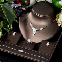 Fashion 4pcs Necklace Pendientes Set Leaf Design Austrian Crystal Stud Earrings  - £41.11 GBP