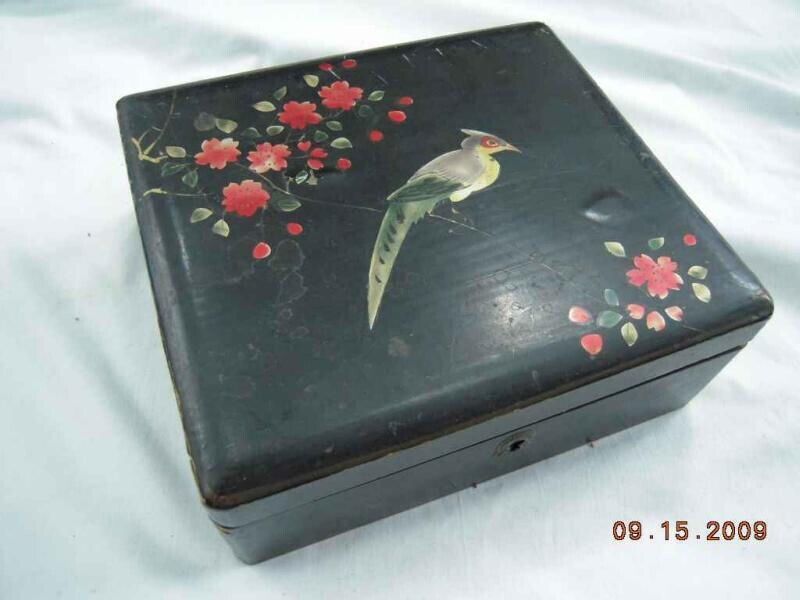 Primary image for antique OLD ASIAN WOOD FLORAL BIRD LACQUER JEWELRY BOX dietrich reading pa stick