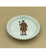 Vintage Small 4.5” Plate Chief Yeoman Warder H.M. Tower of London England - €7,67 EUR