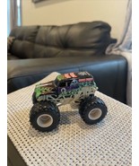 Hot Wheels Monster Jam Bad to the Bone GRAVE DIGGER Monster Truck Die Ca... - $132.36 MXN