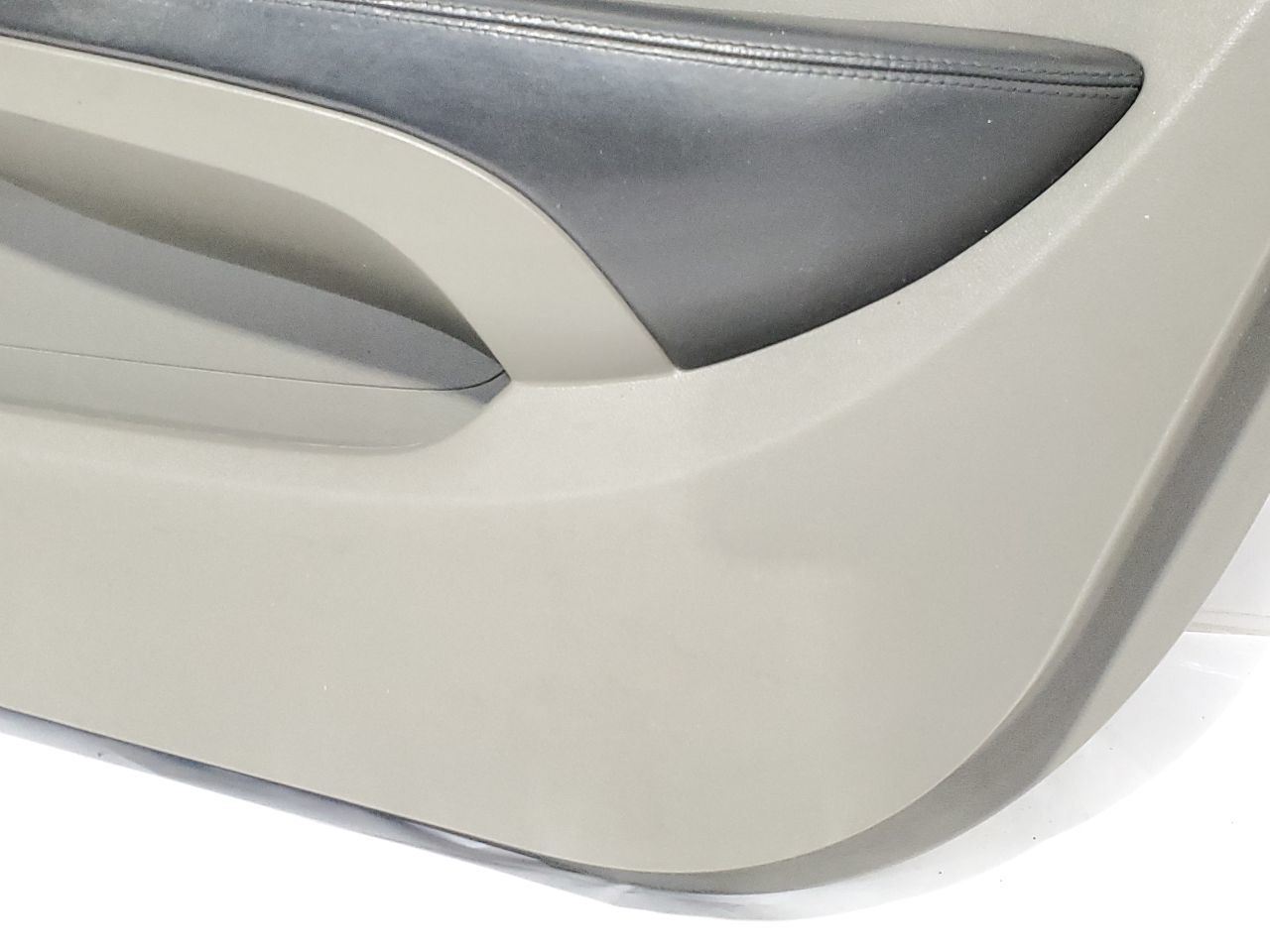 2010 Acura ZDX OEM Front Right Door Trim Panel  Item image 4
