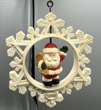Ornament Hallmark Keepsake Twirling Santa Snowflake 1979 Hong Kong 45X190-2 - £8.57 GBP