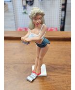 R Demars Ganz Bottoms Up Soda Beer Can Holder  Sexy Blonde Girl Man Cave 7&quot; - $11.83