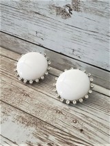 Vintage Marvella Clip On Earrings White Circle With Halo - £13.58 GBP