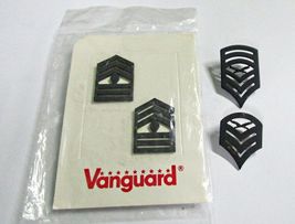 US Army Blackened Insignia Lot One set Mint on Card 2 Vintage - £3.93 GBP