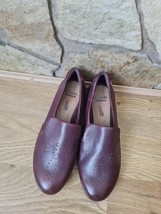 Clarks Burgundy Shoes For Women Size 5uk/38eur Express Shipping Express ... - $22.50