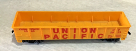 HO UNION PACIFIC GONDOLA UP 2923 ,  EXCELLENT  CONDITION,  Yellow  Yugos... - $5.45