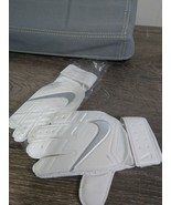 Nike GK Match Youth Goalie Gloves Size 3 White Silver Latex Palm Adjusta... - €60,09 EUR