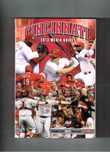 2013 Cincinnati Reds Media Guide MLB Baseball Bruce Choo Frazier Latos V... - $674.39 MXN