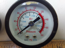 21OO48 Pair Of Air Pressure Gauges, 0-180 Psi, From Low Use Central Pneumatic - £5.99 GBP