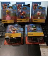Super Mario Figures Bundle Of 5 ( Peach, Mario, Toad, Fire Mario, Luigi) - €36,44 EUR